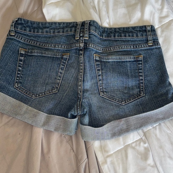 Charlotte Russe Short Shorts Size 6 - Picture 4 of 5